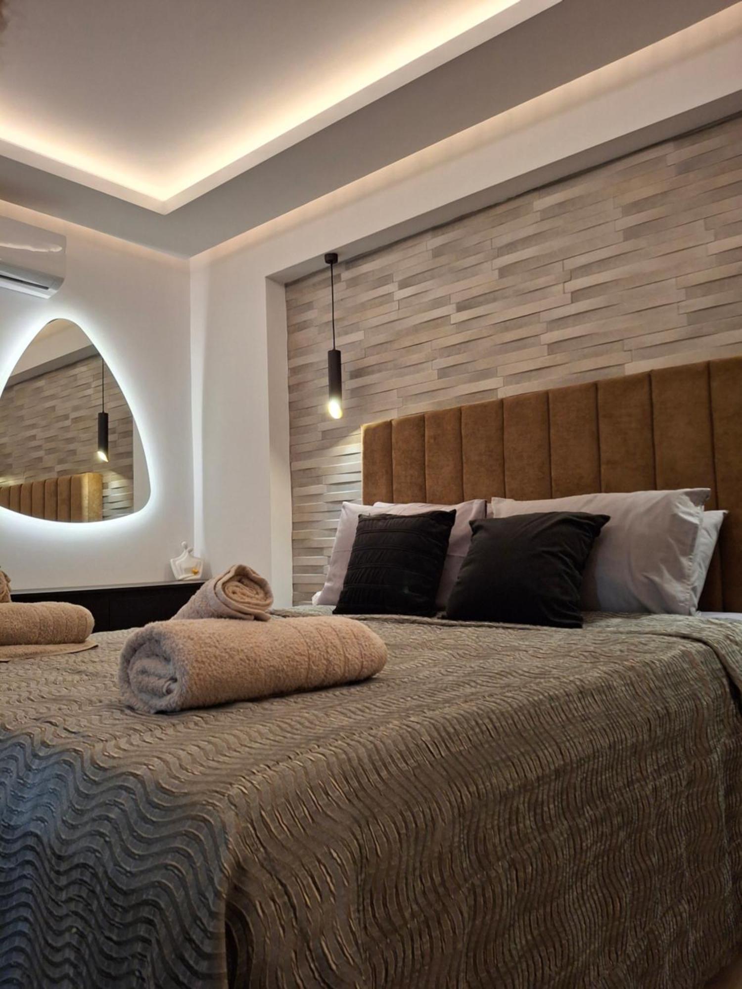 Prifti Luxury Apartment ファリラキ エクステリア 写真